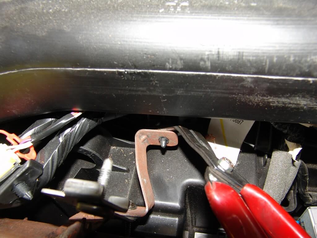 How many blend door actuator in chevrolet silverado